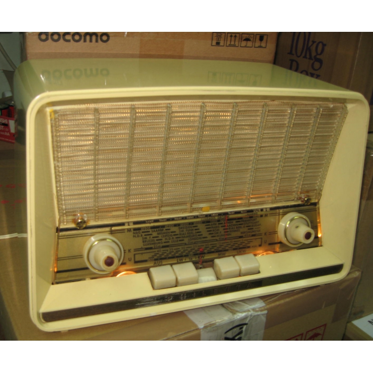 Philetta Transistor B3D 22T 膽/真空管收音機FM AM LW SW播放功能